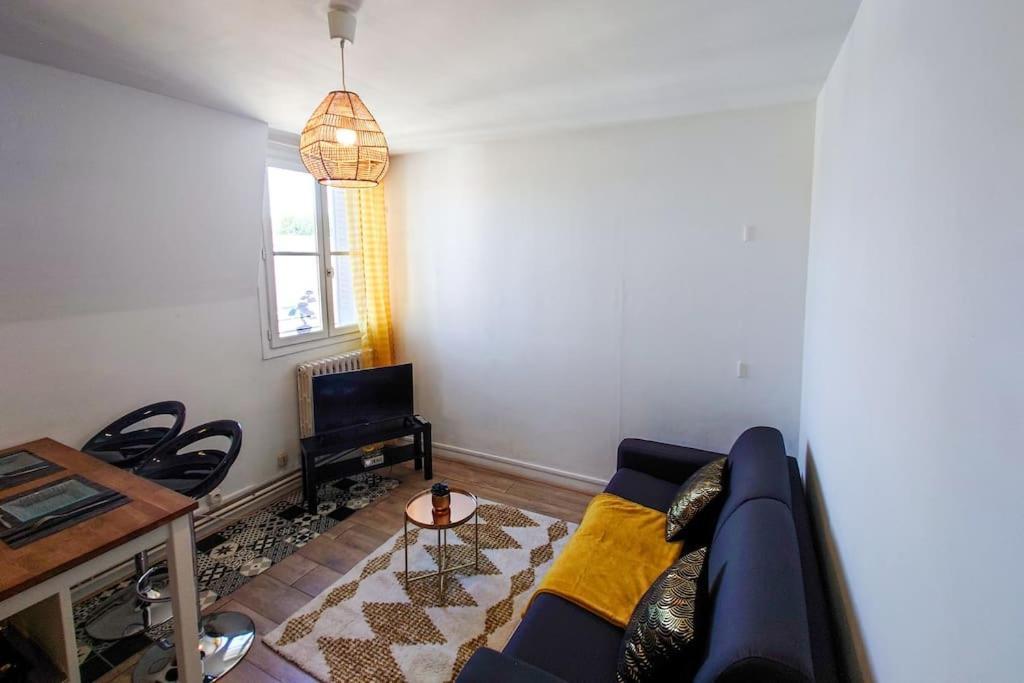 Le Petit Studio Senlisien Senlis  Exteriör bild